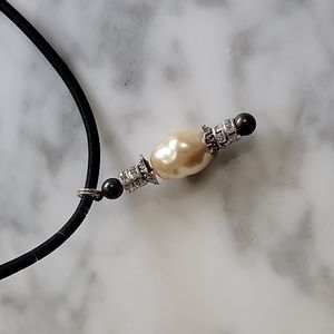 Pearl Pendant Necklace